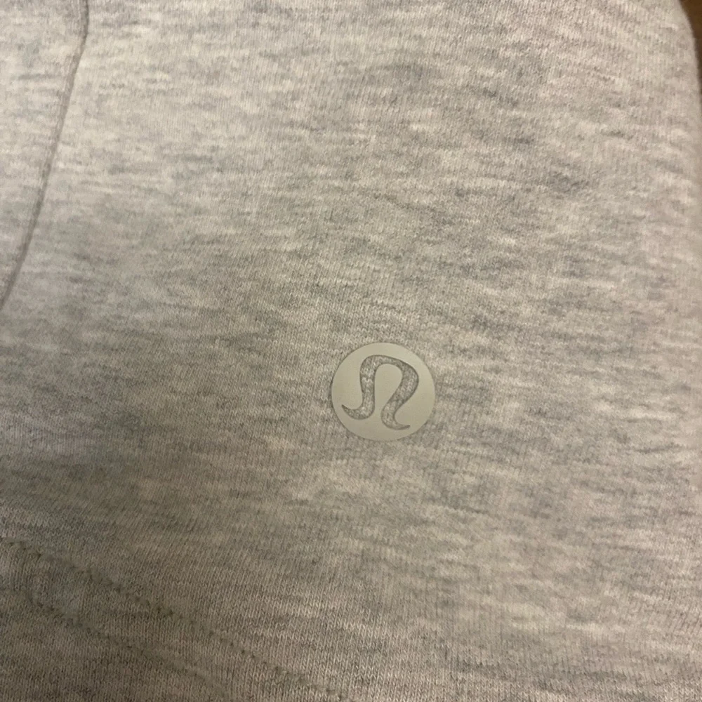Lululemon Split Pullover Heathered grey hoodie - Picture 8 of 12